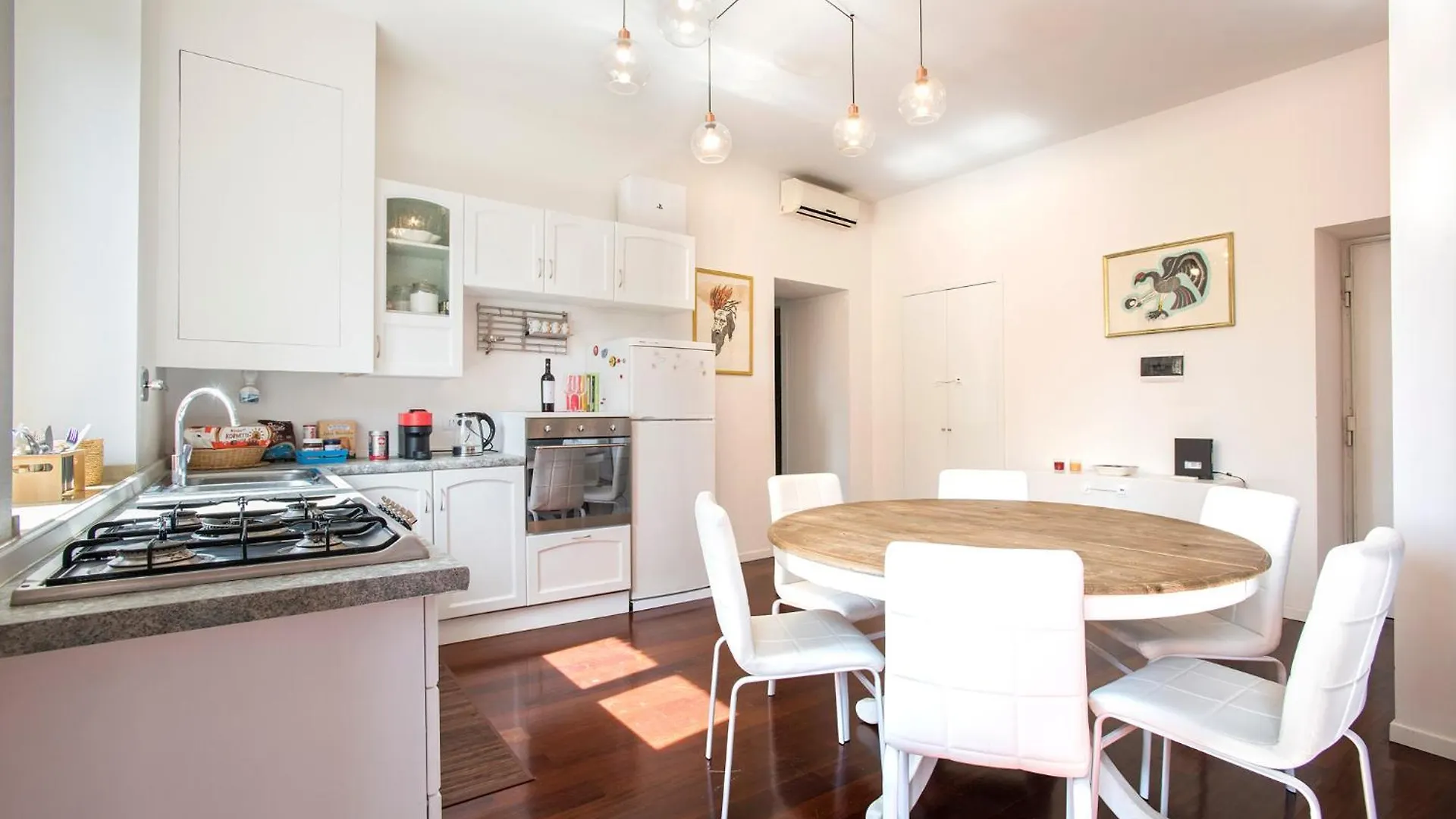 Il Principe - Luxury Boutique Apartment Near The Colosseo Rome 0*,