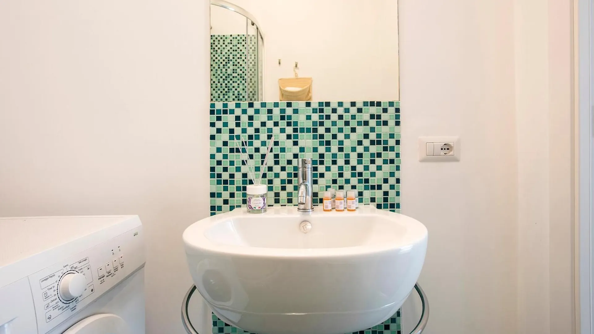 Il Principe - Luxury Boutique Apartment Near The Colosseo Rome Italy